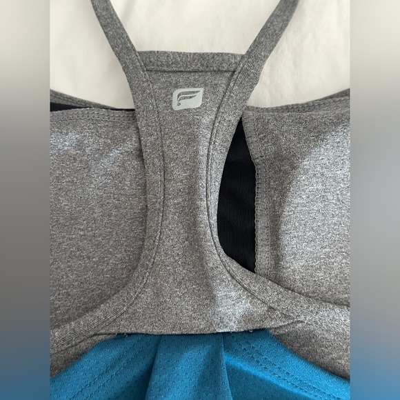 Fabletics: Women’s Sleeveless Top - Picture 4 of 11